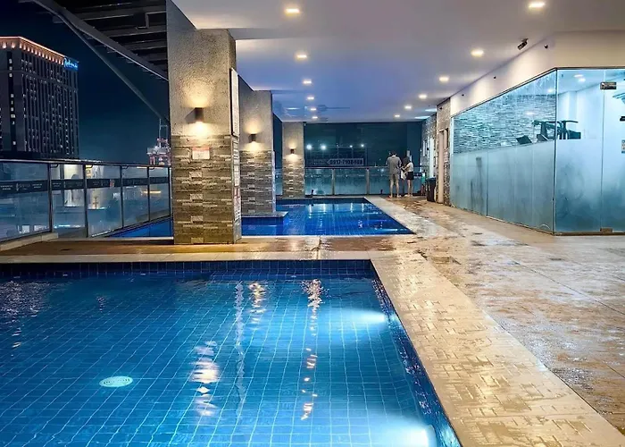 La Maria - Affordable Stay, Walk To Sm & Food Spots Apartment *